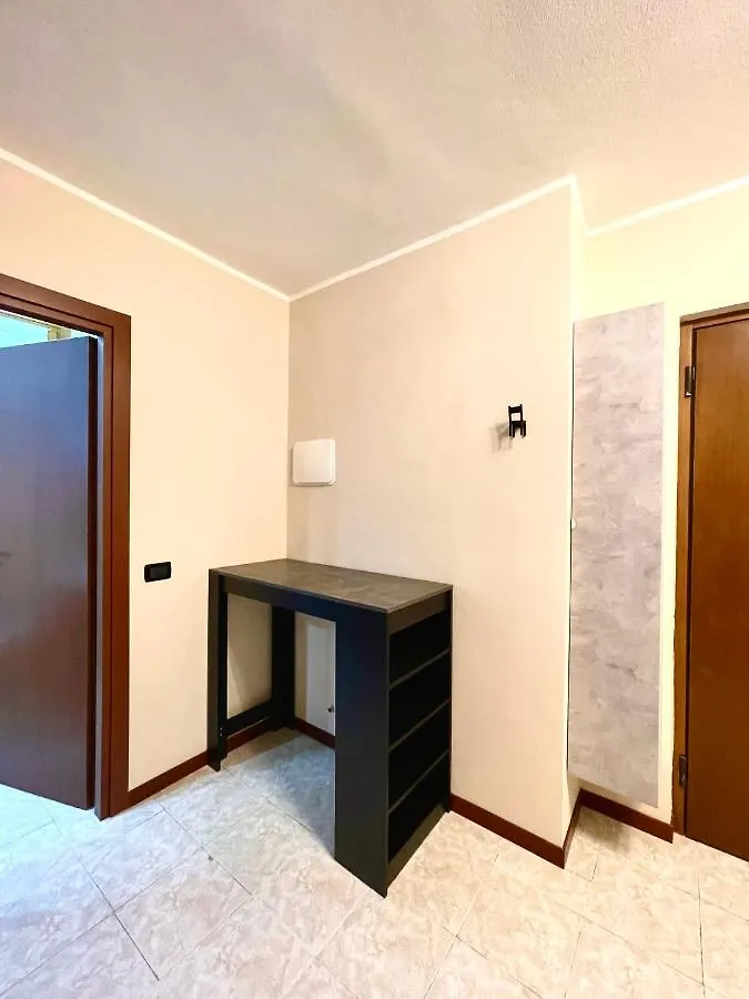 La Jolie Petite Maison Apartment Sandra Italy